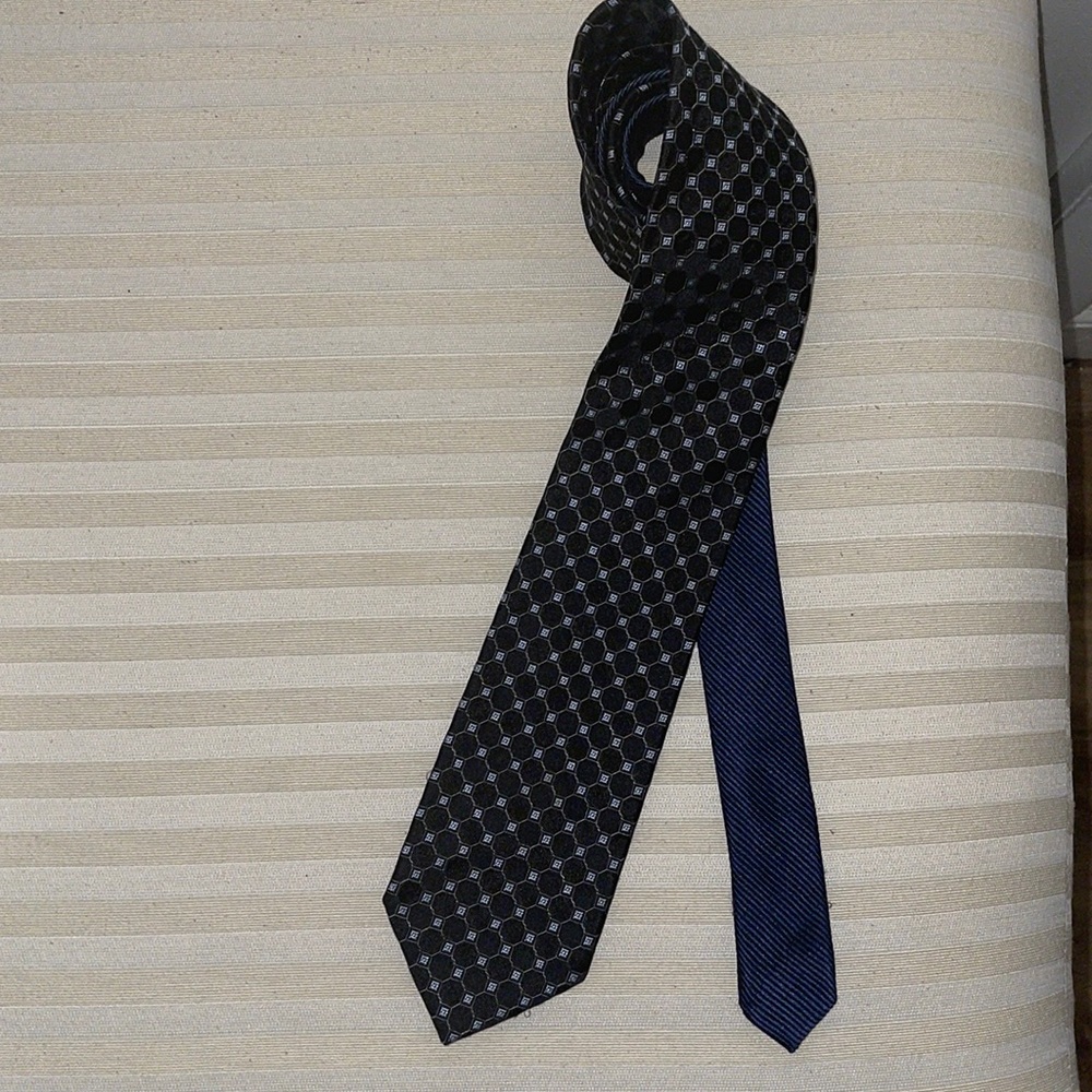 Tommy Hilfiger business die
